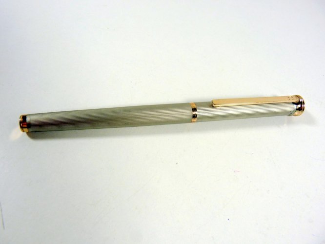 Vintage stylo à plume CARVEN Iridium Point W Germany argenté