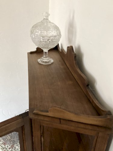 Vitrine murale ancienne en bois