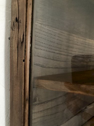 Vitrine murale ancienne en bois