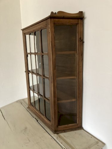 Vitrine murale ancienne en bois