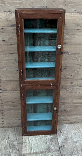 Vitrine murale en teck birman avec patine dorigine