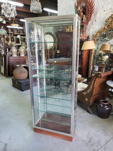 VITRINE POUR COLLECTION EN ALUMINIUM VERRE ET MIROIR A 2 SERRURES
