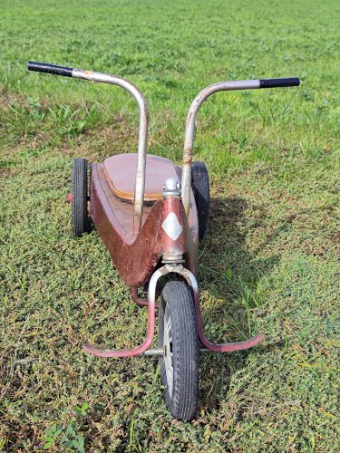 Voiture à pédales ancienne cyclorameur Morellet Guerineau MG