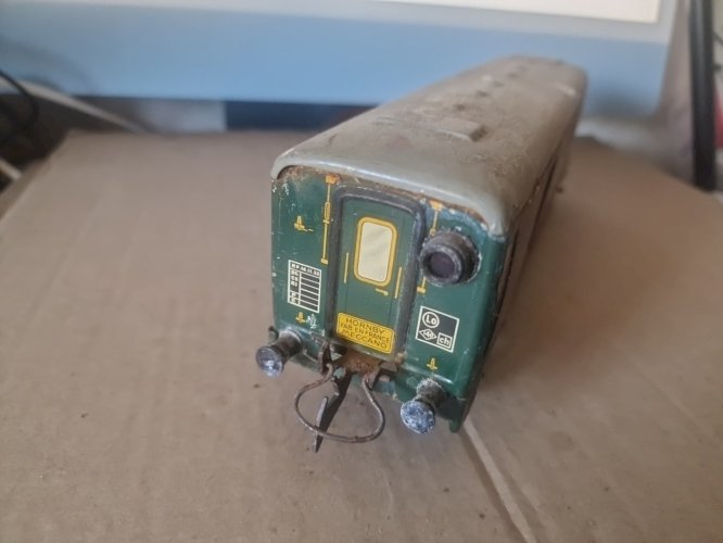 Voiture Passagers    HORNBY) échelle O- Ref 5