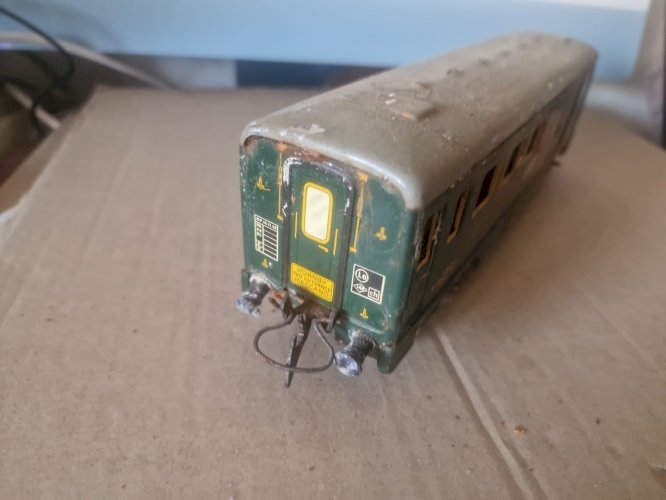 Voiture Passagers    HORNBY) échelle O- Ref 5