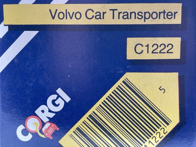 Volvo car transporteur Corgi