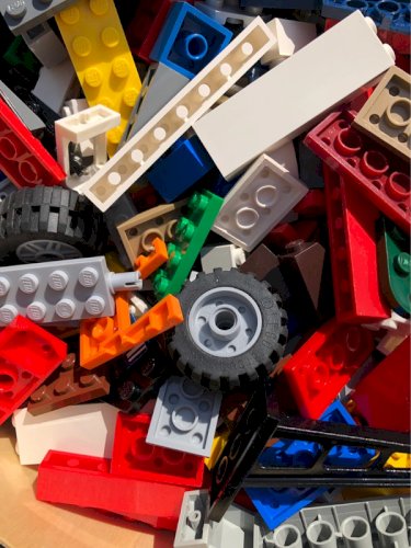 Vrac de pièces de Lego et plaques