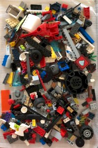 Bulk of official Lego pieces