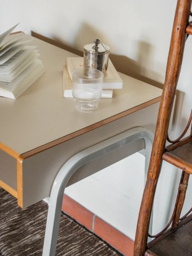 Yvan, le bureau en bois et métal N°140