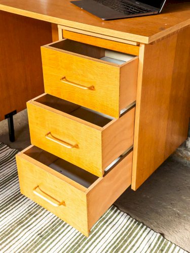 Yvan, le bureau en bois N°183