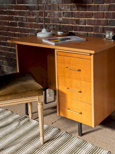Yvan, le bureau en bois N°183