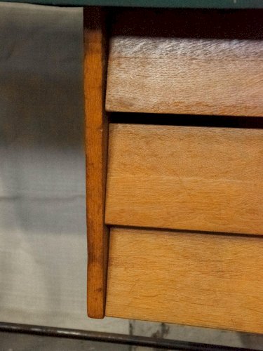 Yvan, le bureau en bois N°460