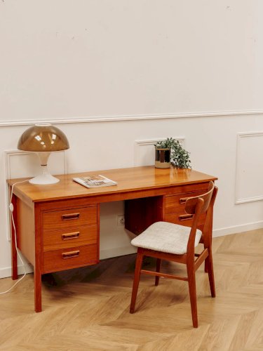 Yvan, le bureau scandinave N°160