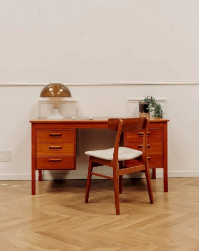 Yvan, le bureau scandinave N°160