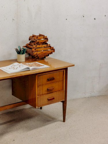 Yvan, le bureau scandinave N°440