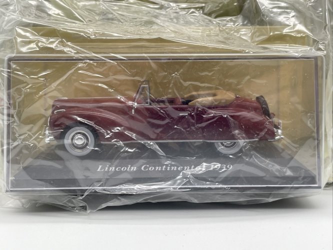  Lincoln Continental (1939) N°15 1/43 Altaya 